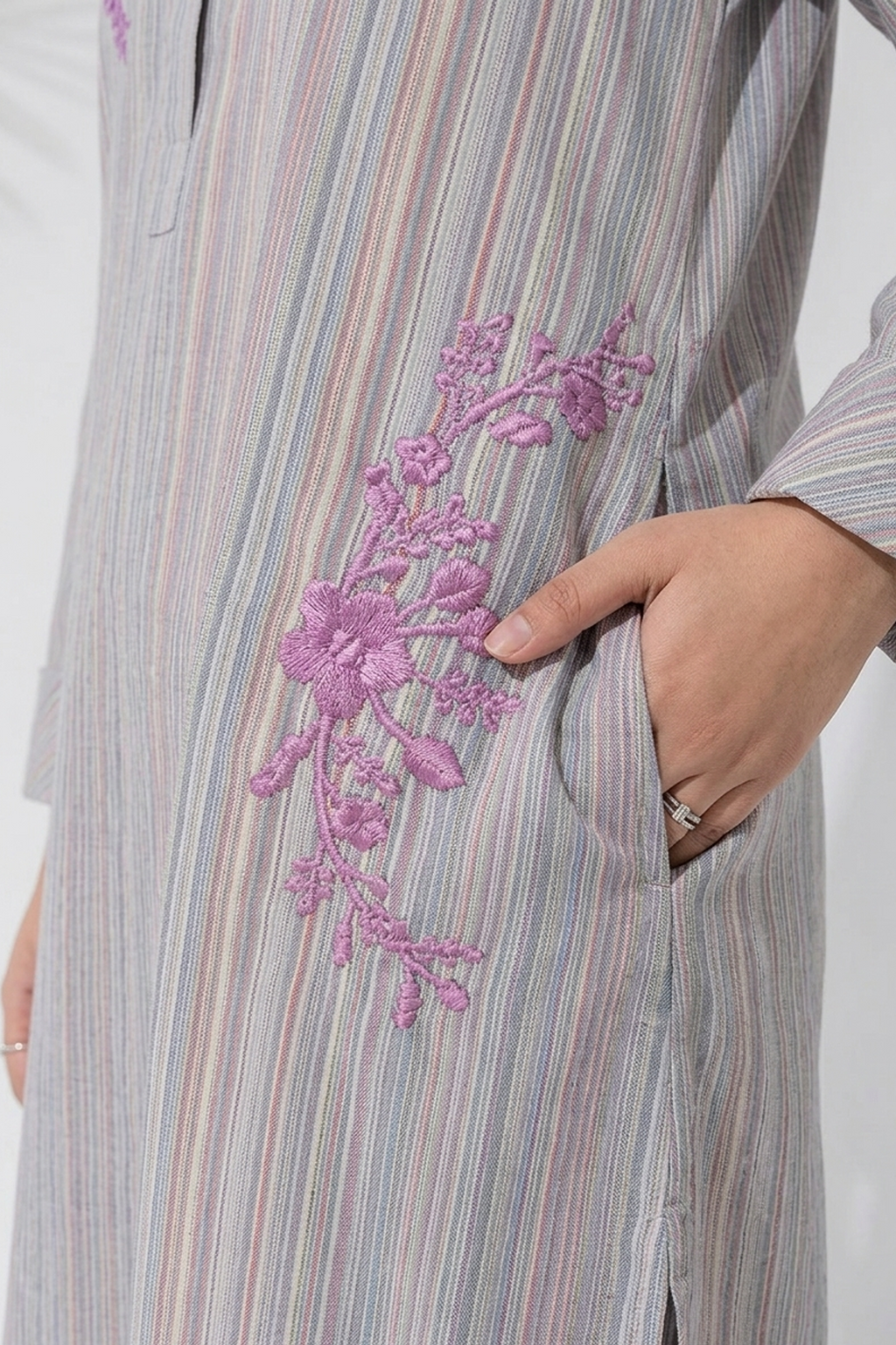 Embroidered lining shirt /1pc